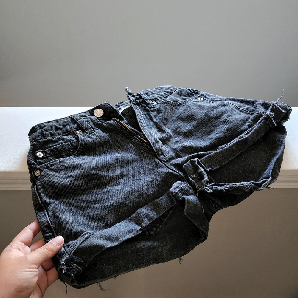 Garage Black Shorts